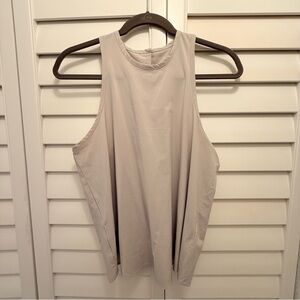 Vuori Women's Villa Tank in Beach Sand